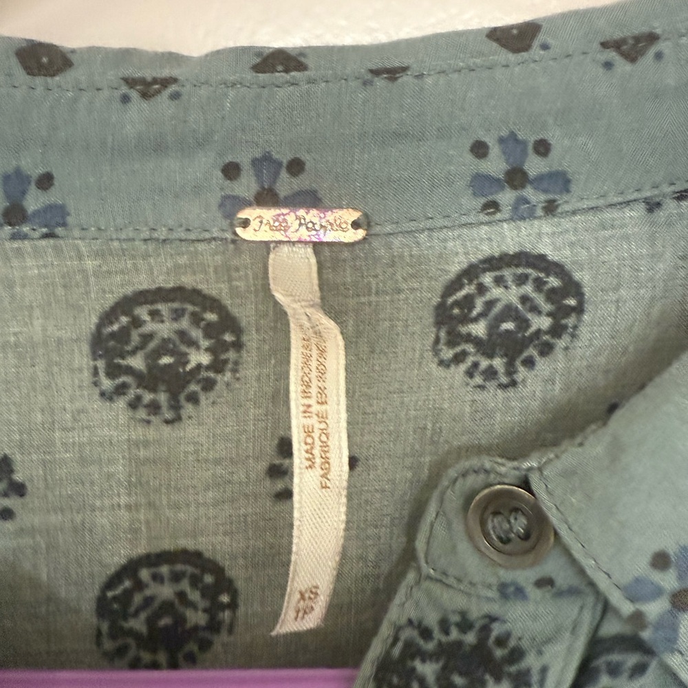 Free People Little Secrets Voile Bandana Too - Picture 3 of 3